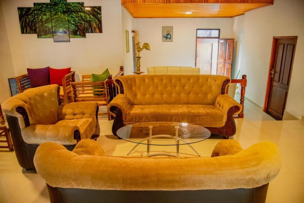 Healand Holiday Bungalow And Restaurant Deniyaya Ngoại thất bức ảnh