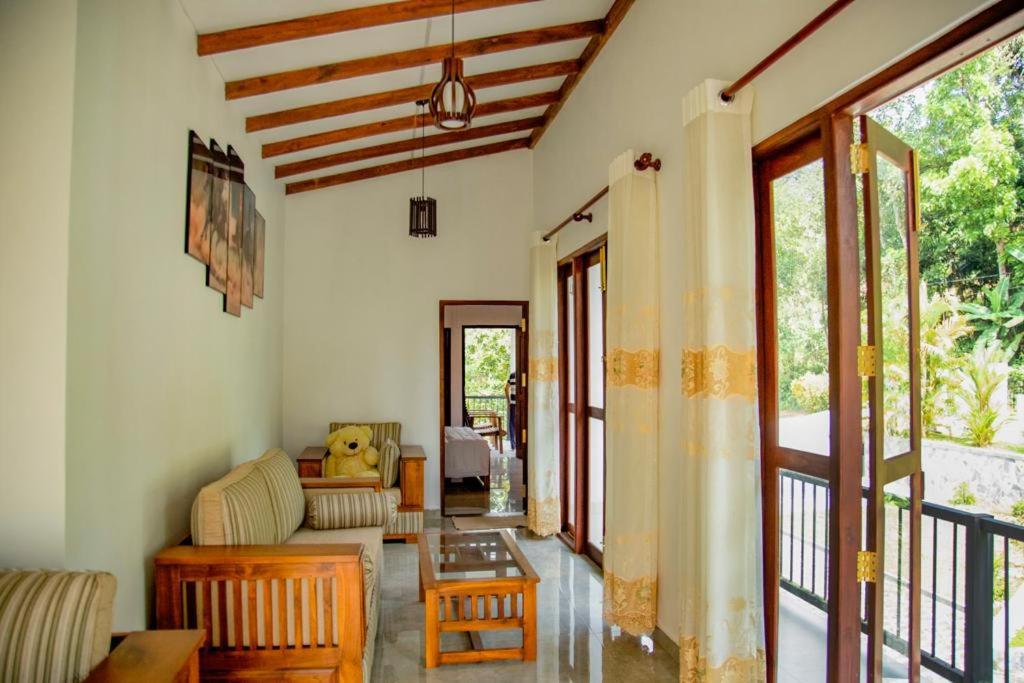 Healand Holiday Bungalow And Restaurant Deniyaya Ngoại thất bức ảnh