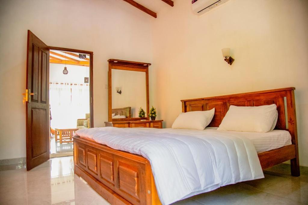 Healand Holiday Bungalow And Restaurant Deniyaya Ngoại thất bức ảnh